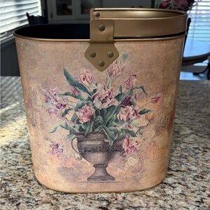 Floral Decorative basket Vintage Design